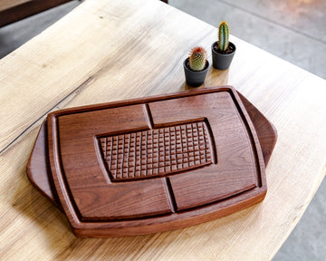 The Sandtown Carving Board